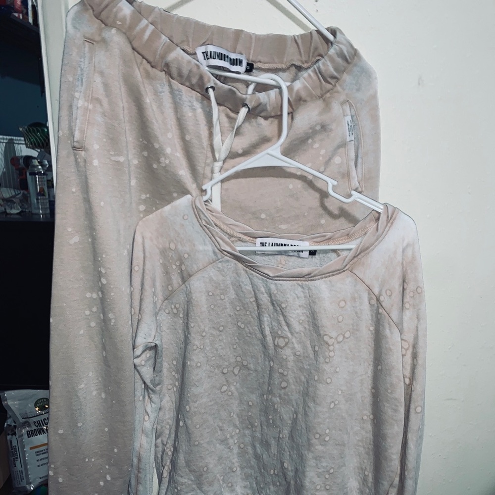 Sweat suit